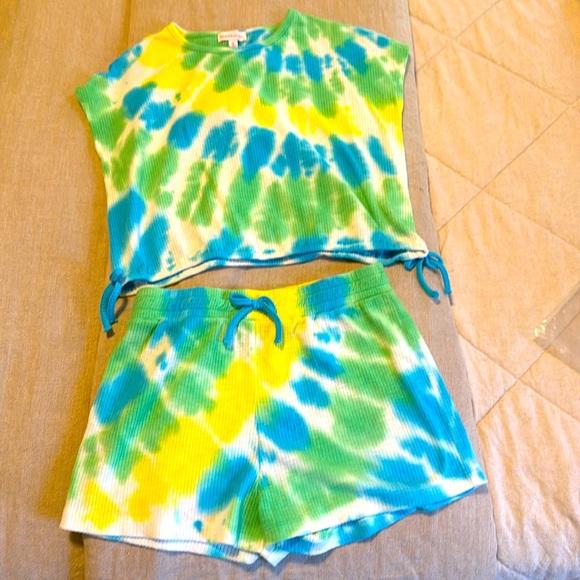 Design history shorts and top medium - Picture 2 of 5